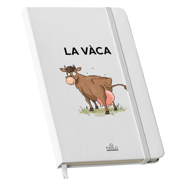 Taccuino LA VÀCA dell'album LÌNNEA BÉSTJI di Io parlo parmigiano: copertina soft touch in 8 colori, con chiusura e segnalibro coordinati