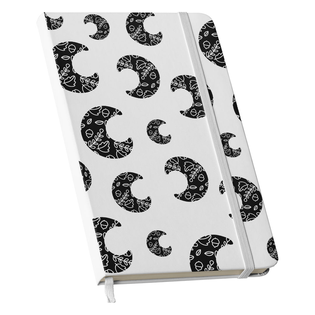 Taccuino Moon dell'album Witchy Wonder di WonderValy: copertina soft touch in 8 colori, con chiusura e segnalibro coordinati