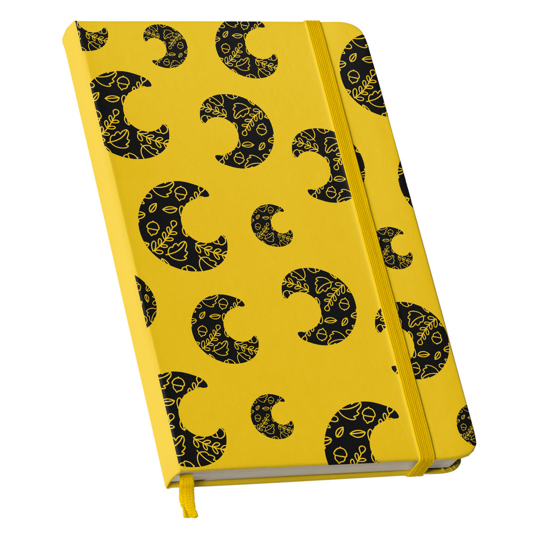 Taccuino Moon dell'album Witchy Wonder di WonderValy: copertina soft touch in 8 colori, con chiusura e segnalibro coordinati