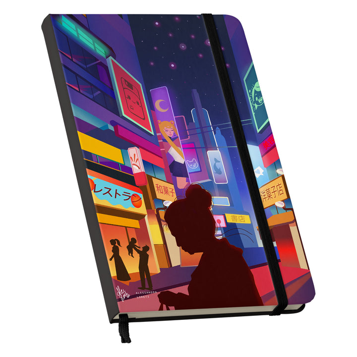 Taccuino Shinjuku dell'album Japan Vibes Taccuini di Alessandra Loreti: copertina soft touch in 8 colori, con chiusura e segnalibro coordinati