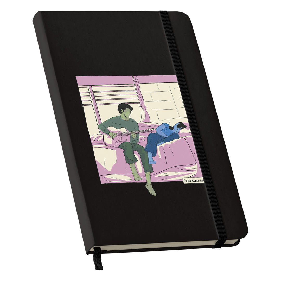 Taccuino Serenata dell'album Taccuini Verdi e Blu di Fumettiverdieblu: copertina soft touch in 8 colori, con chiusura e segnalibro coordinati