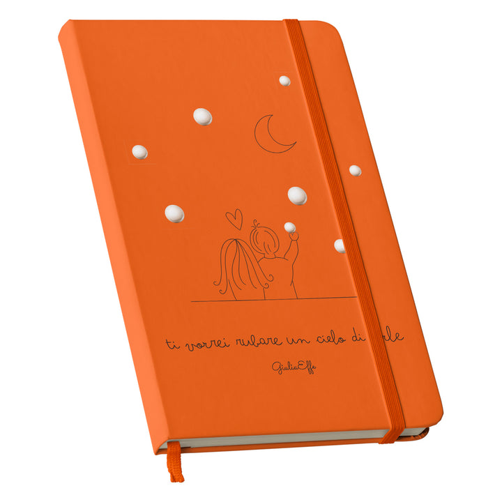 Taccuino Un cielo di perle dell'album Creatività su carta di GiuliaEffe: copertina soft touch in 8 colori, con chiusura e segnalibro coordinati