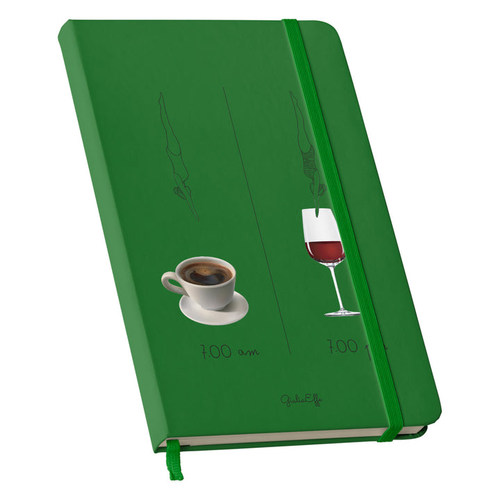 Taccuino 7 am 7 pm dell'album Creatività su carta di GiuliaEffe: copertina soft touch in 8 colori, con chiusura e segnalibro coordinati