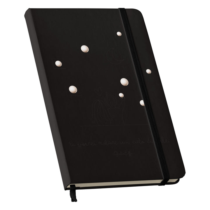 Taccuino Un cielo di perle dell'album Creatività su carta di GiuliaEffe: copertina soft touch in 8 colori, con chiusura e segnalibro coordinati